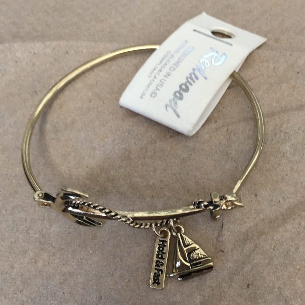 Ladies nautical looking bracelet